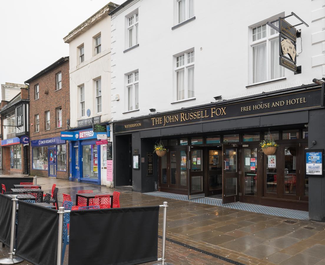 ホテル The John Russell Fox Wetherspoon アンドーヴァー エクステリア 写真