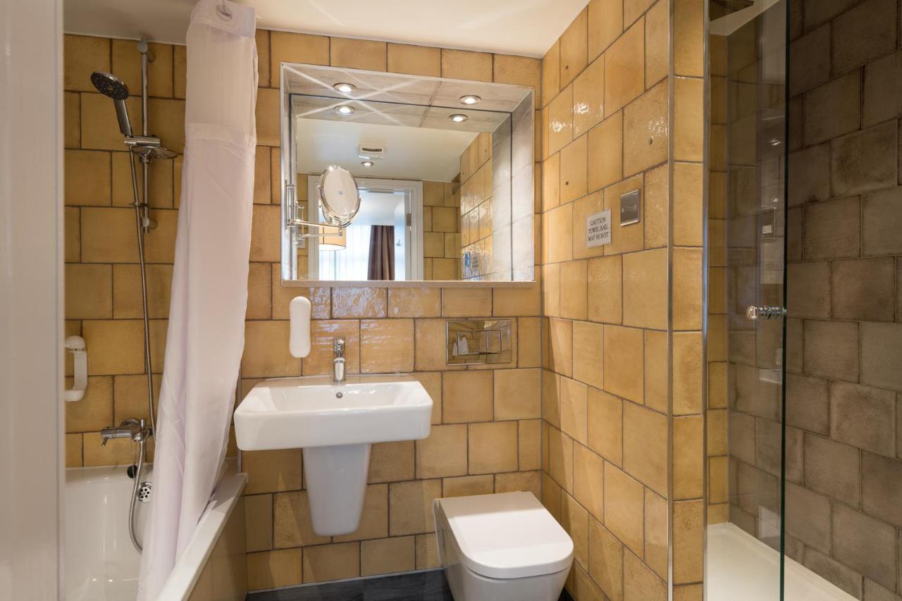 ホテル The John Russell Fox Wetherspoon アンドーヴァー エクステリア 写真